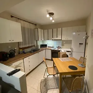  Διαμέρισμα Ano Poli With Yard